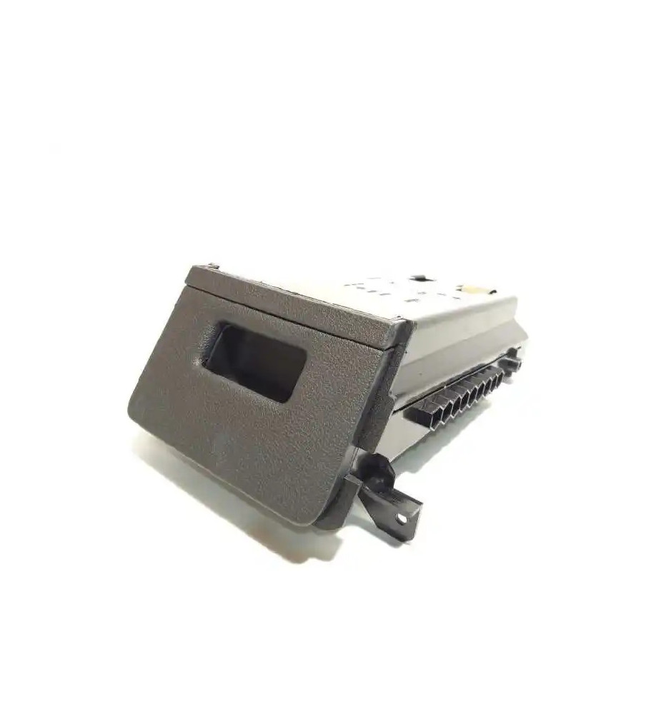 5TA86180182V