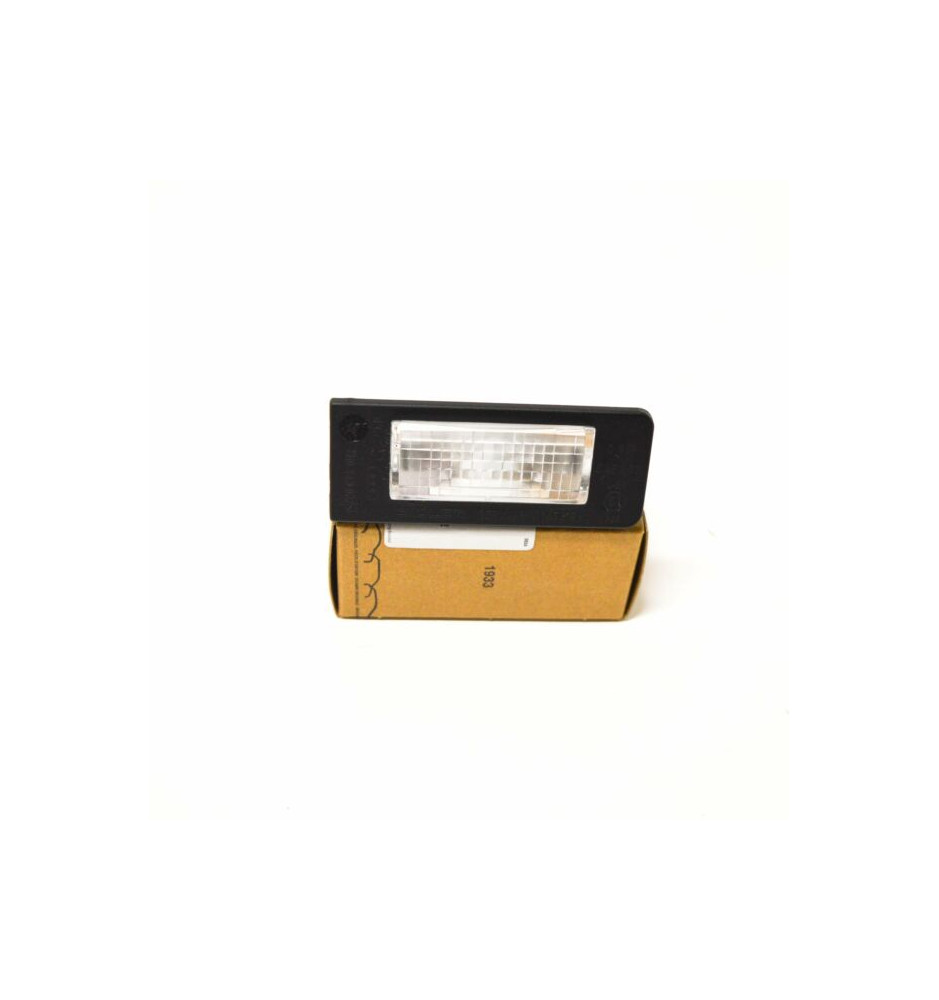 8N0943021A